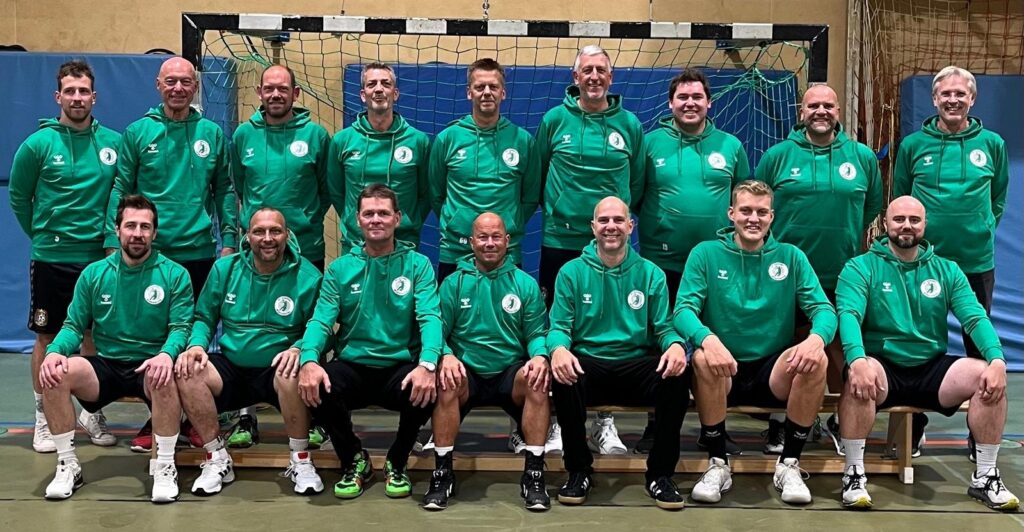Mannschaftsfoto der Mannschaft 4. Herren des VfL Handball Mennighüffen